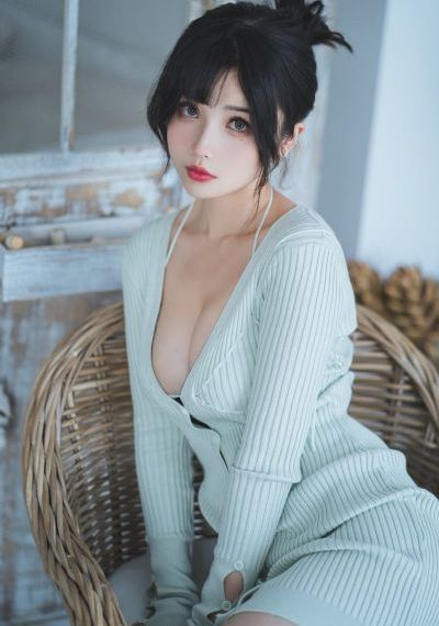 两个男孩子车上的甜蜜观看记录_在线影院观看