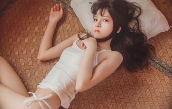 亚洲中国同性男同videos_720完整版观看