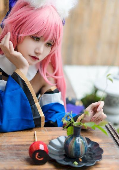湿润的女人在线观看_720高清在线观看
