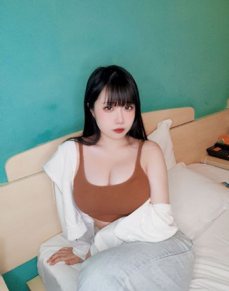 少妇13p_DVD免费观看超清