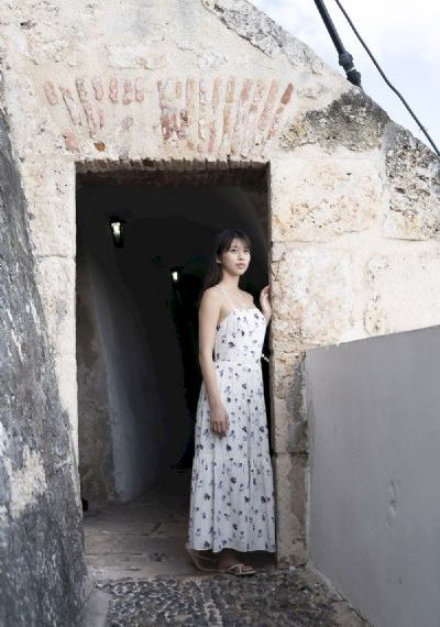 美丽姑娘免费完整视频_DVD在线观看高清