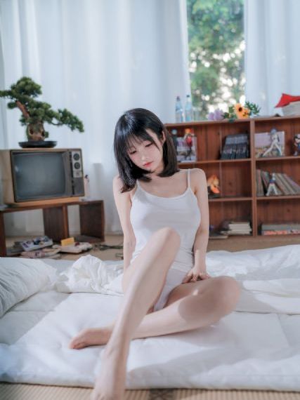 韩国三级片图片上_720免费播放
