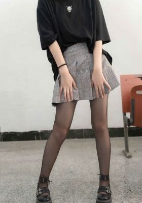 棚拍裸体人体图片_剧情片迅雷电影在线