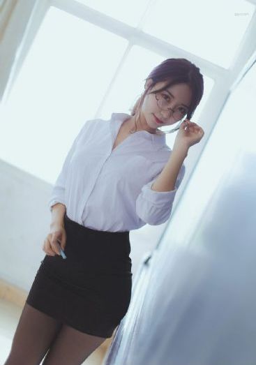 娇妻被交换黑人粗又大又硬连载中_国产剧电影全集观看