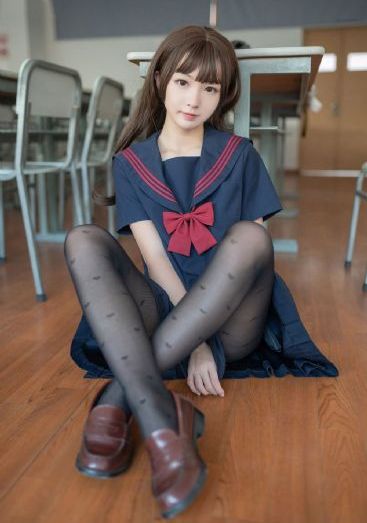 淫乱小山村小说_4K日本电影免费