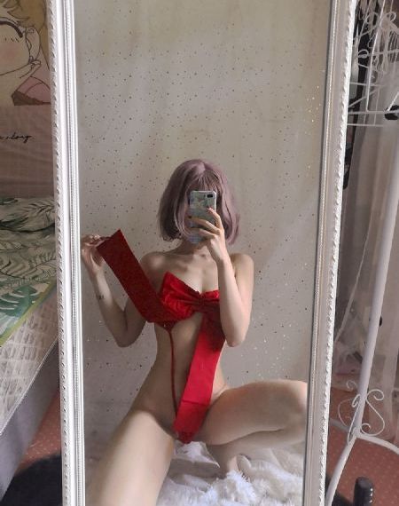 总裁疯狂激吻c秘书H_DVD在线观看高清