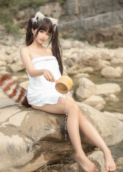 欧美亚洲偷自拍国综合_完整无删减版