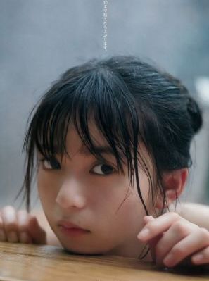 女子裸露双乳任人摸视频_2019国语AV首页