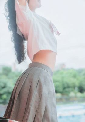 被仇人狠狠开发了by小小巴士_免费手机观看
